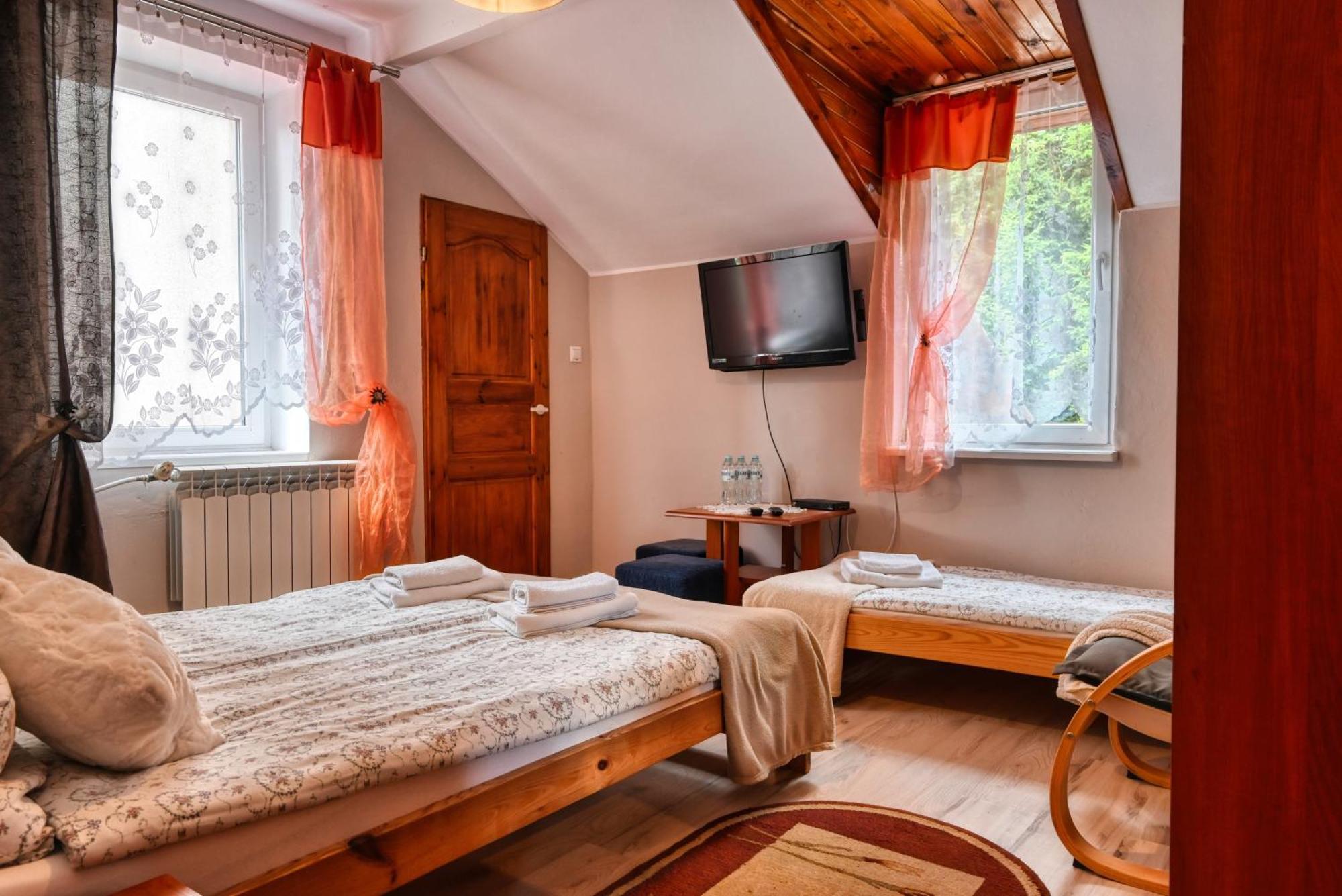 Zbójnicka Chata Zieleniec (Klodzko) Exterior foto