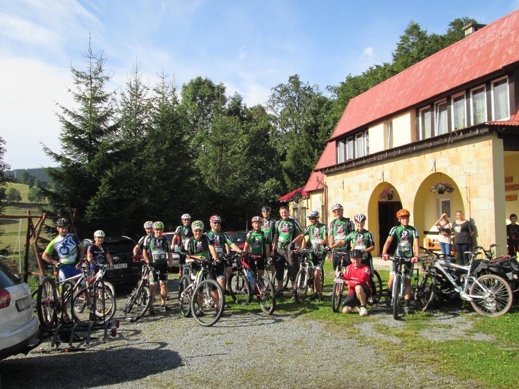 Zbójnicka Chata Zieleniec (Klodzko) Exterior foto